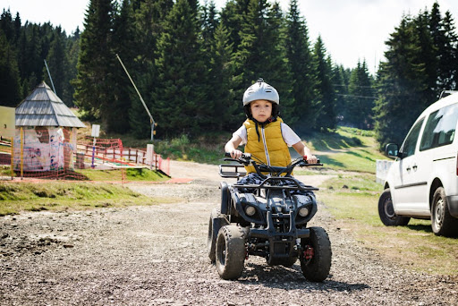 7 year 2025 old quad bike